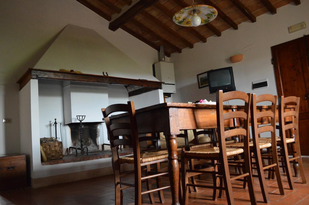 Agriturismo La Disperata Villa San Quirico dʼOrcia Exterior foto